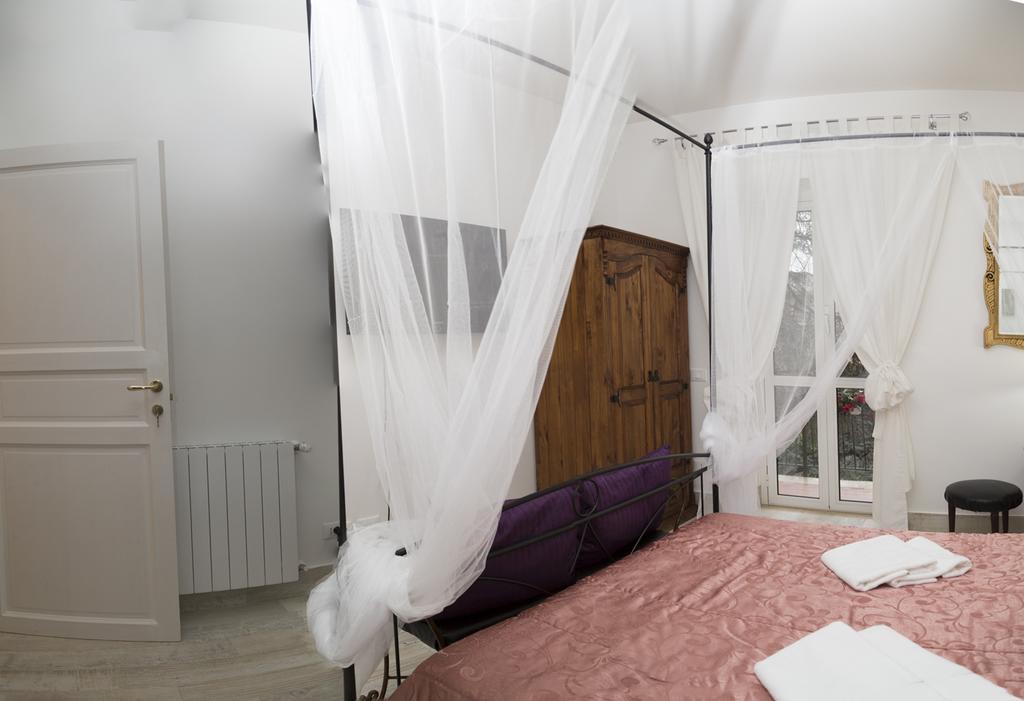 Casa Dolly Vatican Hotel โรม ภายนอก รูปภาพ